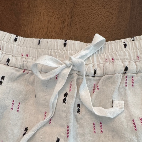 Loft White Patterned Drawstring Shorts - Picture 3 of 8
